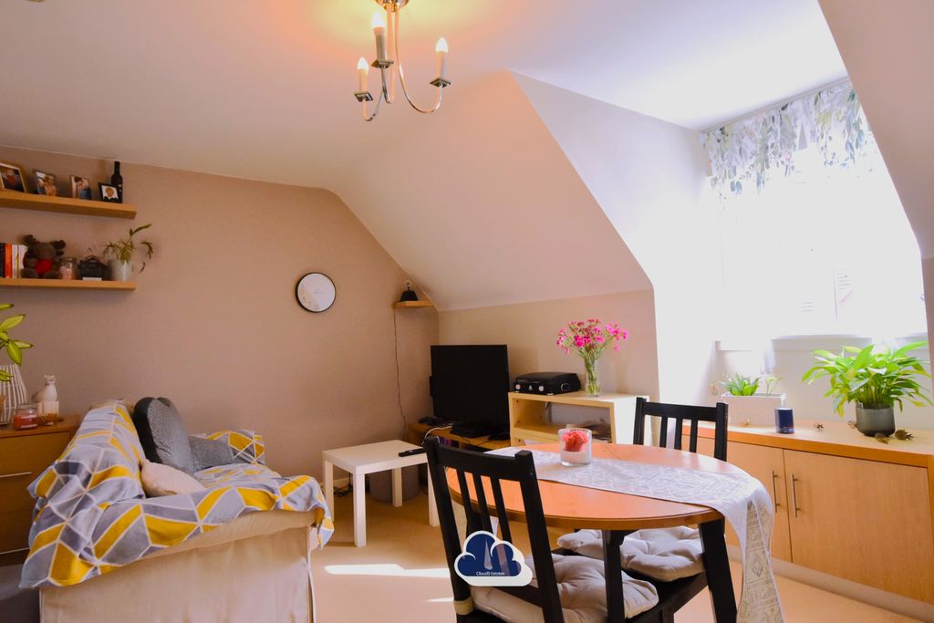 Property photo 1 of 5