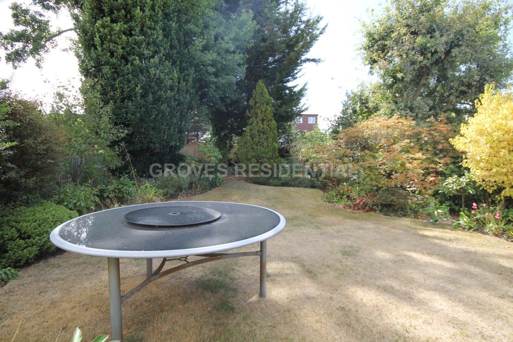 Property photo 3 of 13