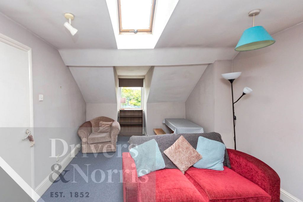 Property photo 1 of 7 Picture No. 08