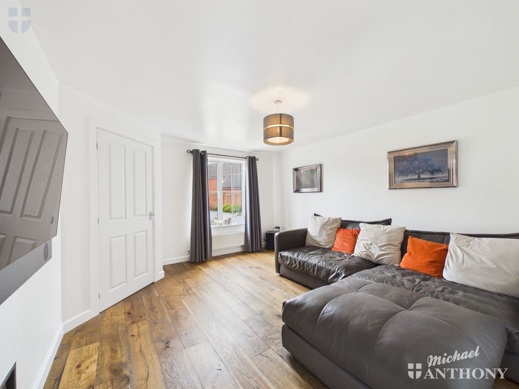 Property photo 2 of 15 897c0B042c134F1281382B36Bb3F4F01_80_Cam03218G0-Pr0933-Still009