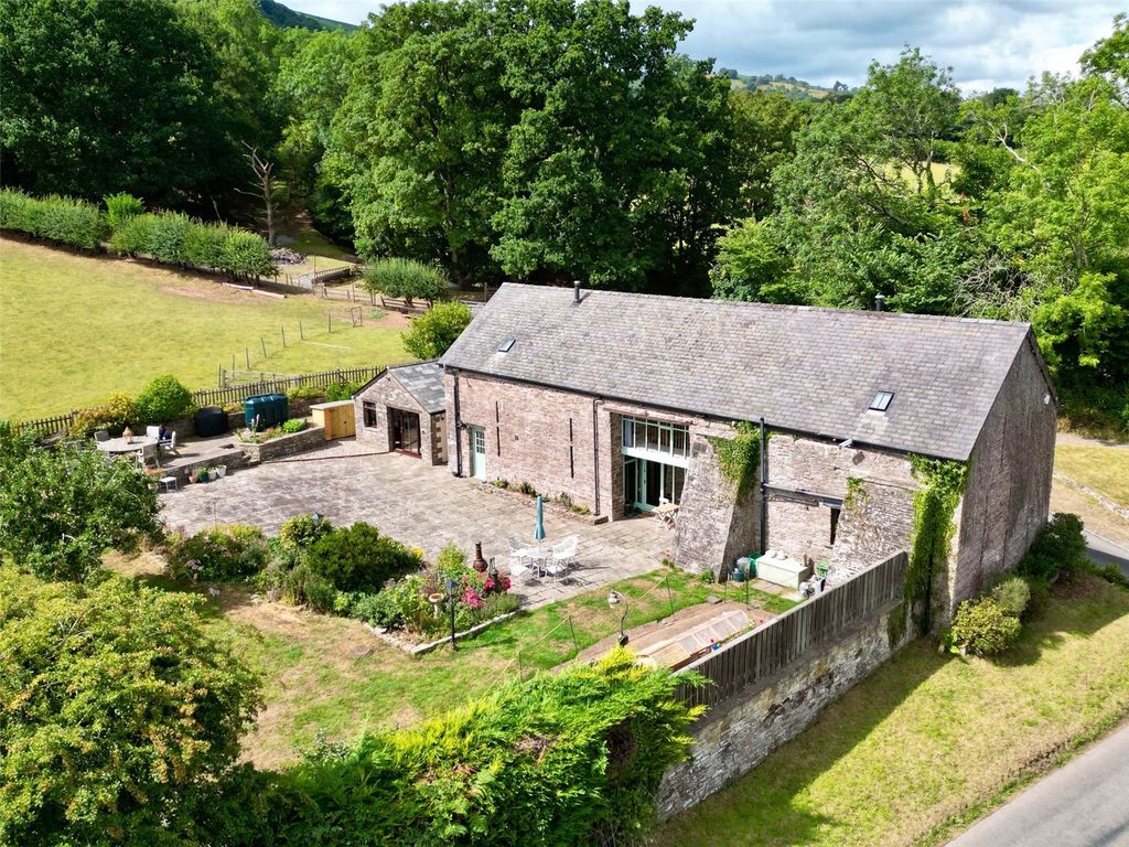 Property photo 1 of 35 Picture No. 35