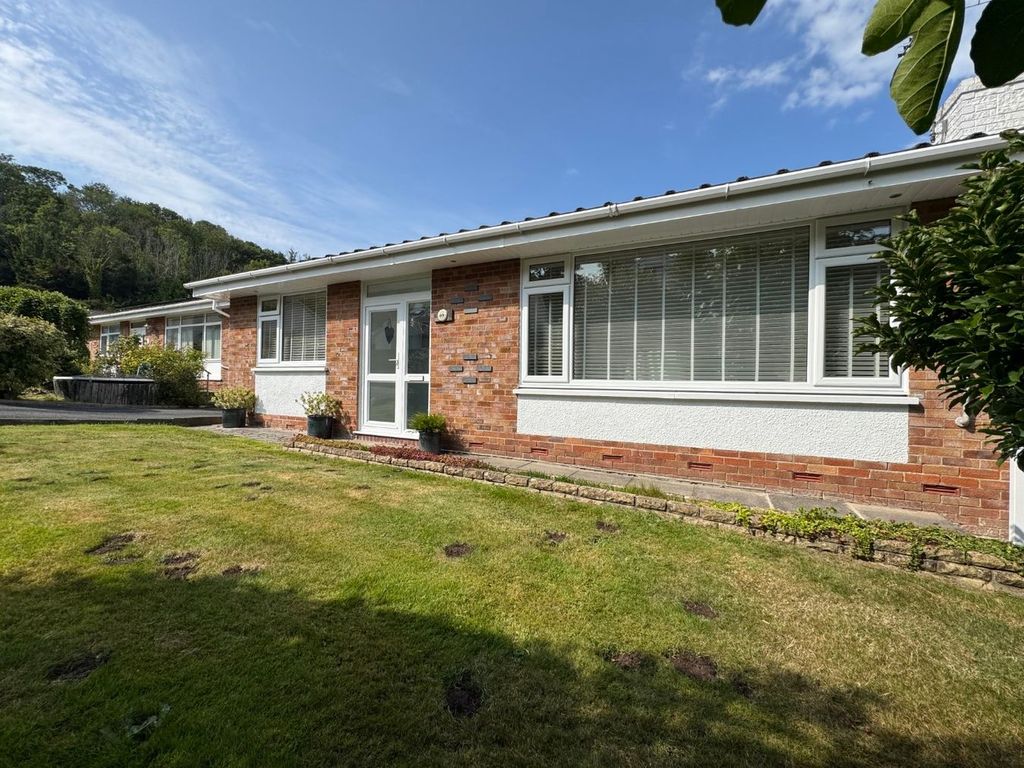 Property photo 1 of 34