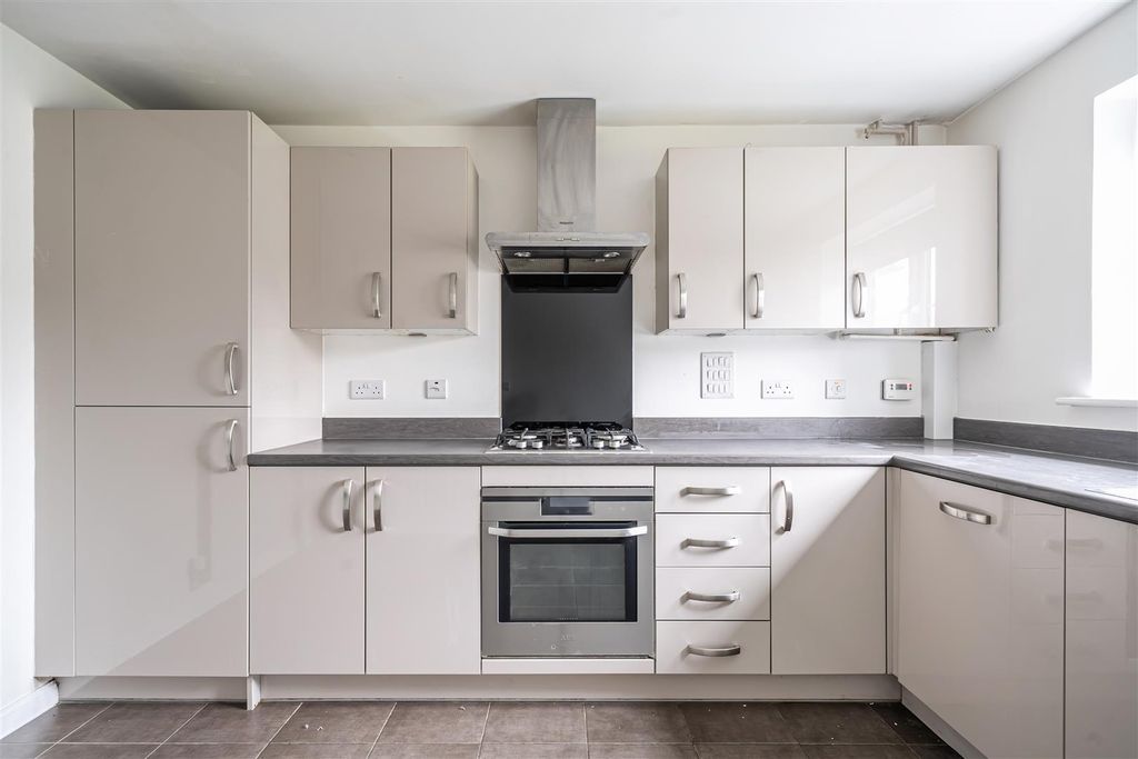 Property photo 3 of 23 1407420-6-6981Fb8955E8B.Jpg