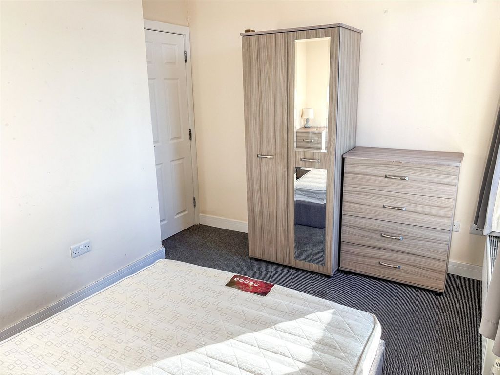 Property photo 1 of 8 Picture No. 02