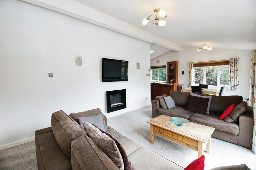 Property photo 2 of 15 Photography