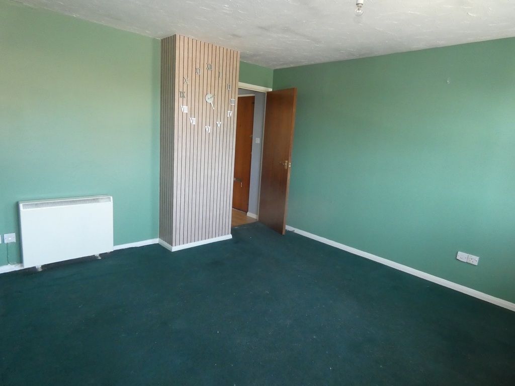 Property photo 3 of 5