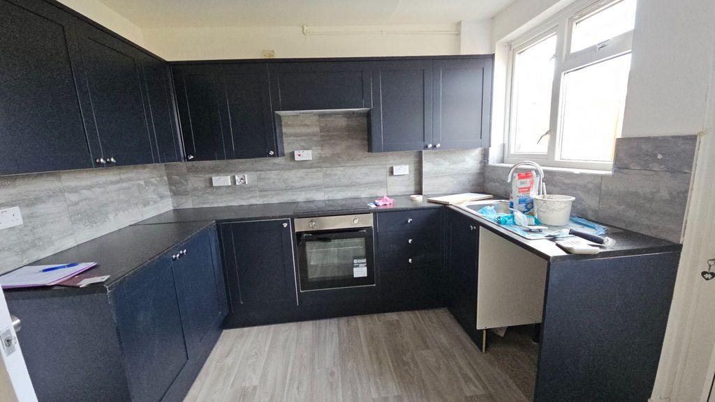 Property photo 1 of 1 Photograph 1