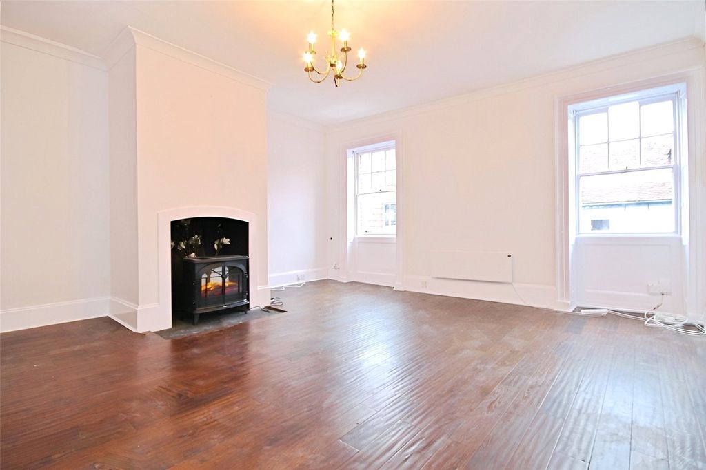 Property photo 1 of 8 Reception Room