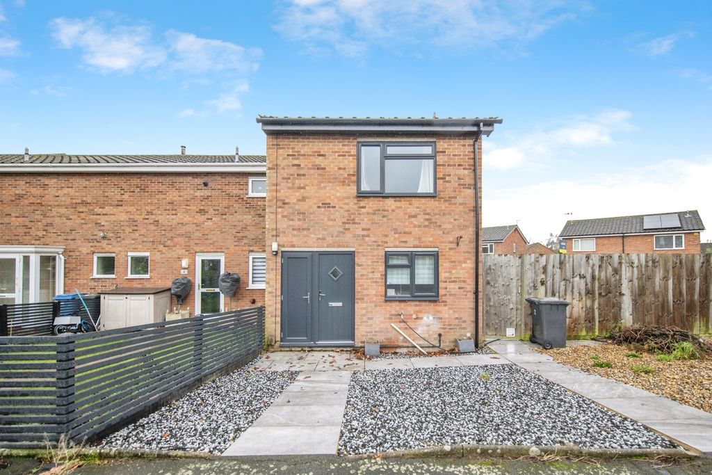 Property photo 1 of 16 Pbox-Img.Jpg