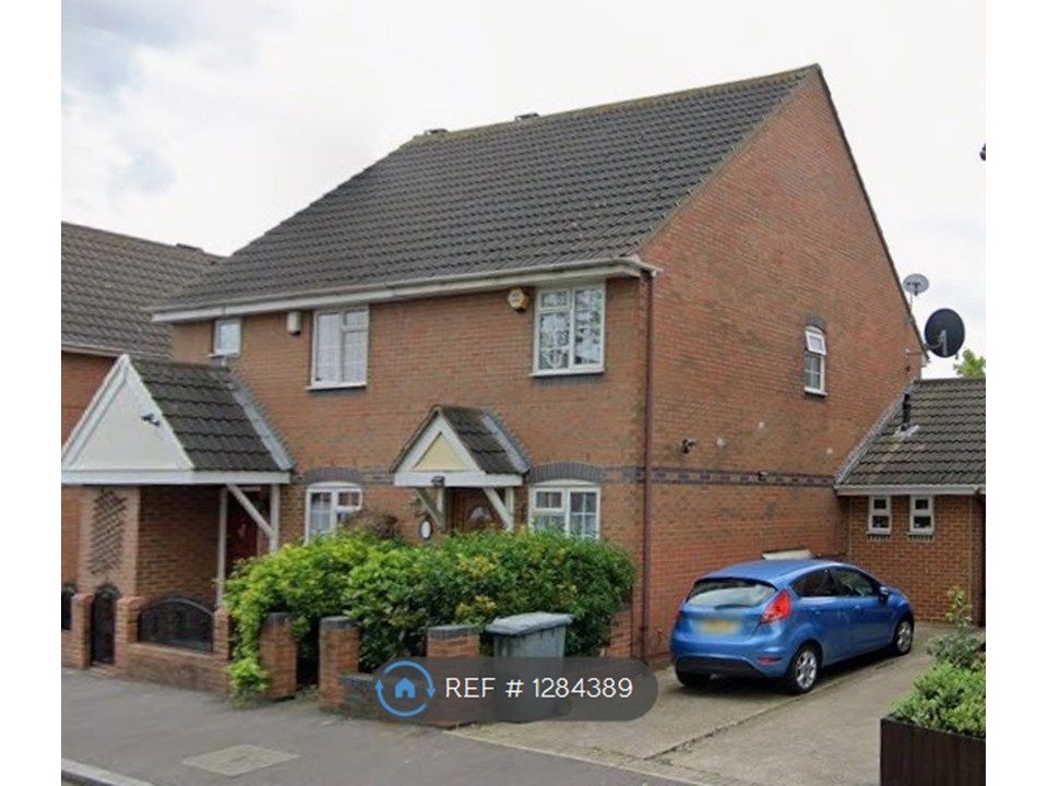 Property photo 1 of 8