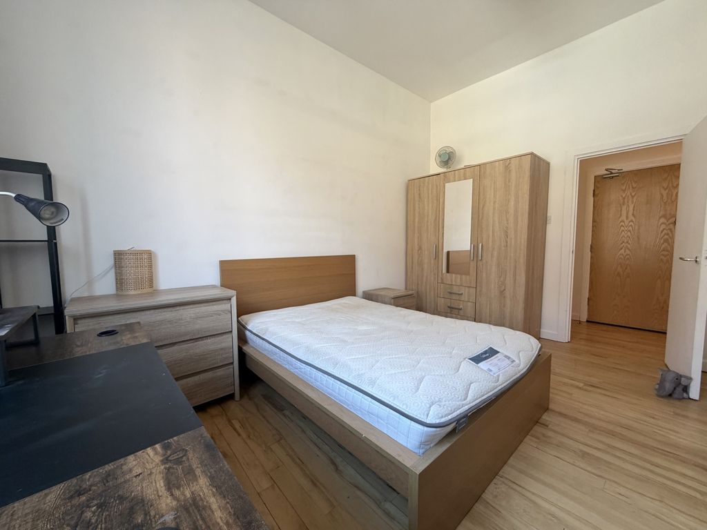 Property photo 3 of 11 Img_1816