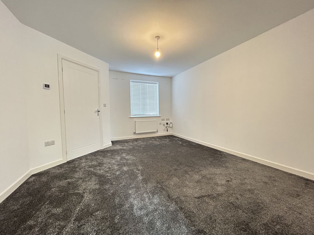 Property photo 2 of 15 Img_1869