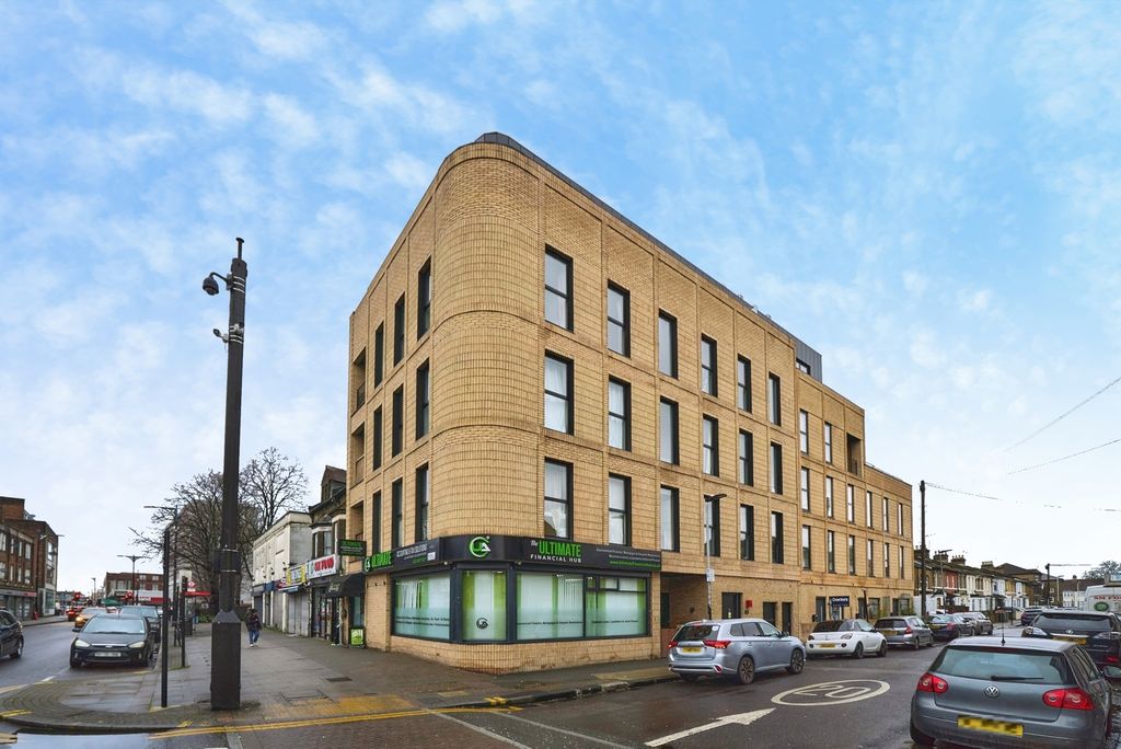 Property photo 1 of 22 Pbox-Img.Jpg