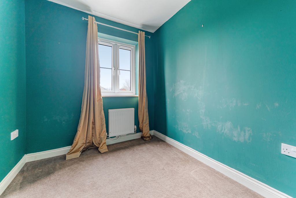 Additional image 13 of 4 bed town house to rentWeston Village BS24