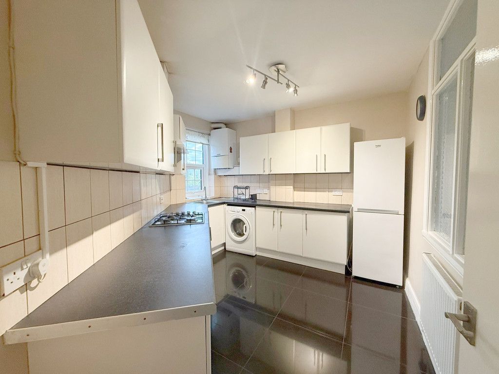 Property photo 3 of 4