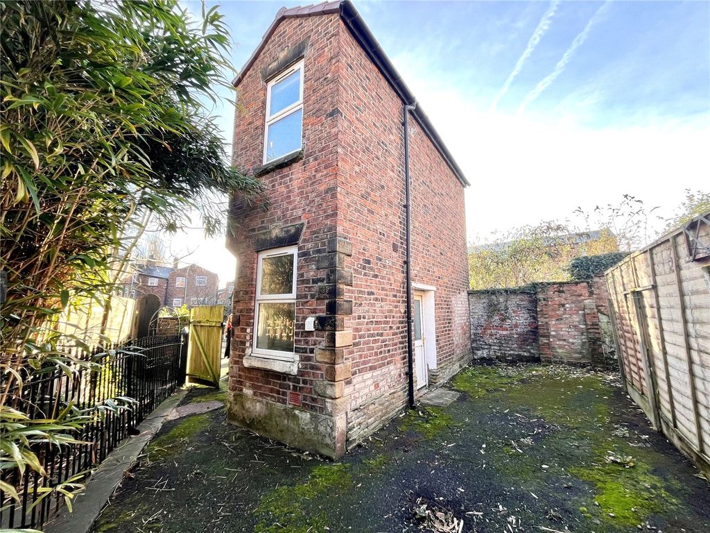 Property photo 2 of 16 Picture No. 03