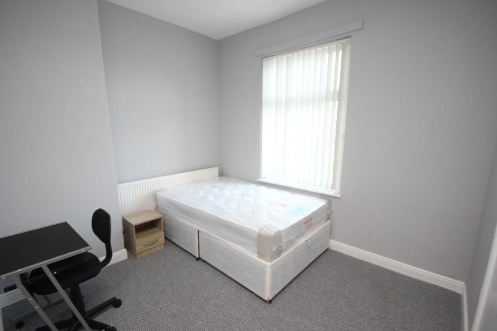 Property photo 2 of 5 Photo 2