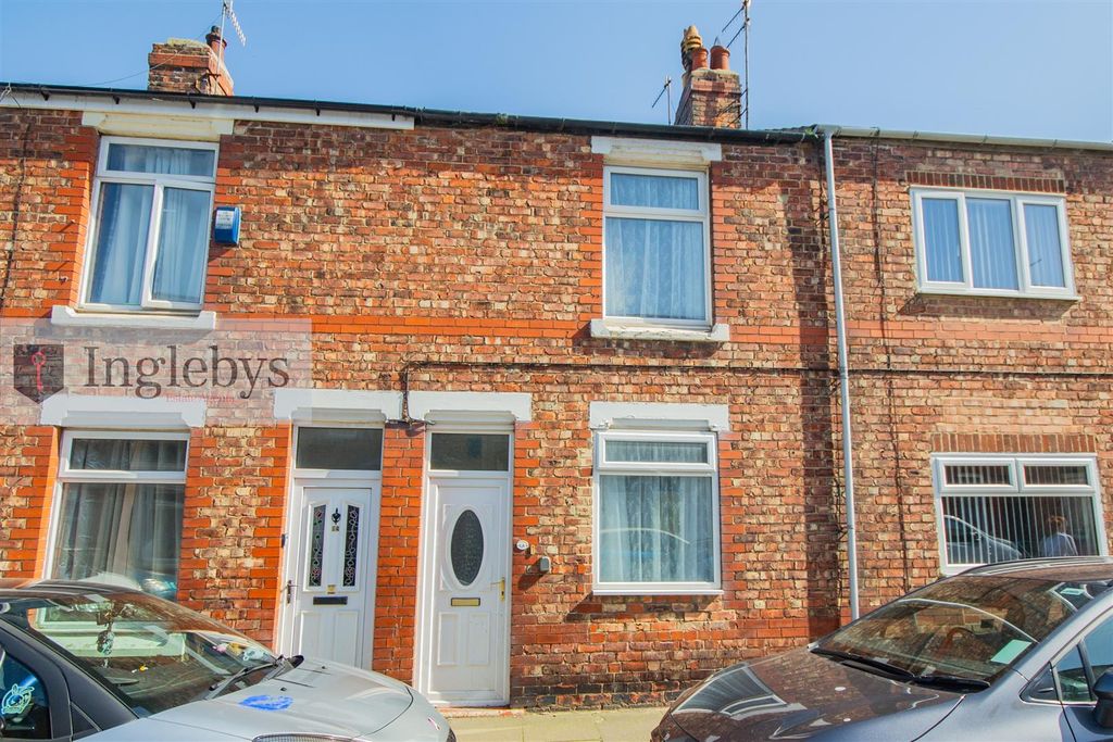 Property photo 1 of 14