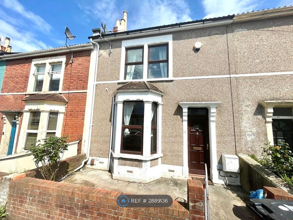 Property photo 1 of 8
