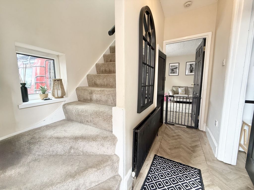 Property photo 2 of 14 Img_5298