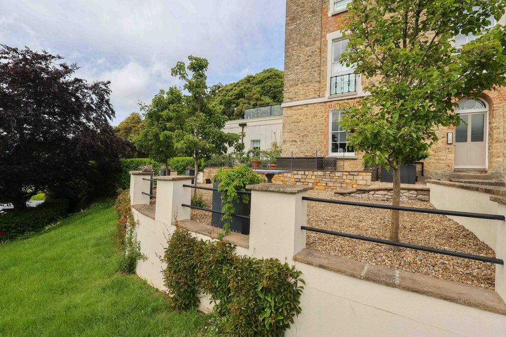 Additional image 16 of 2 bed flat for saleMarine Hill, Clevedon BS21