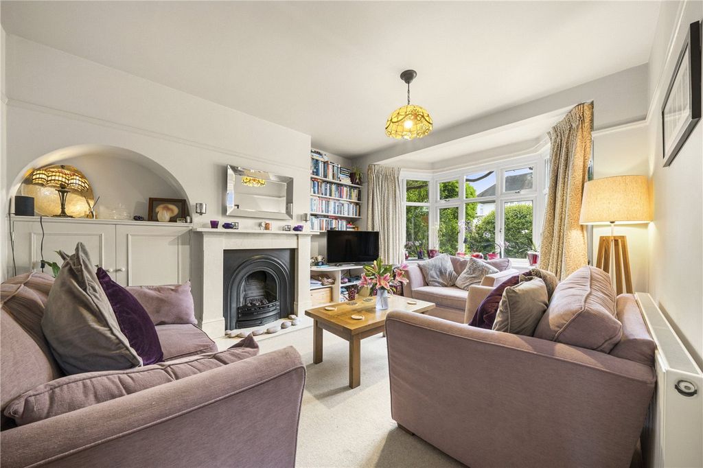 Property photo 2 of 14 Reception