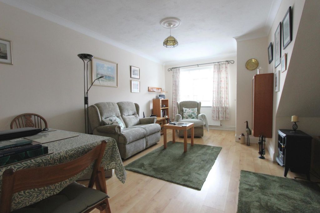 Property photo 2 of 13 Photo 9