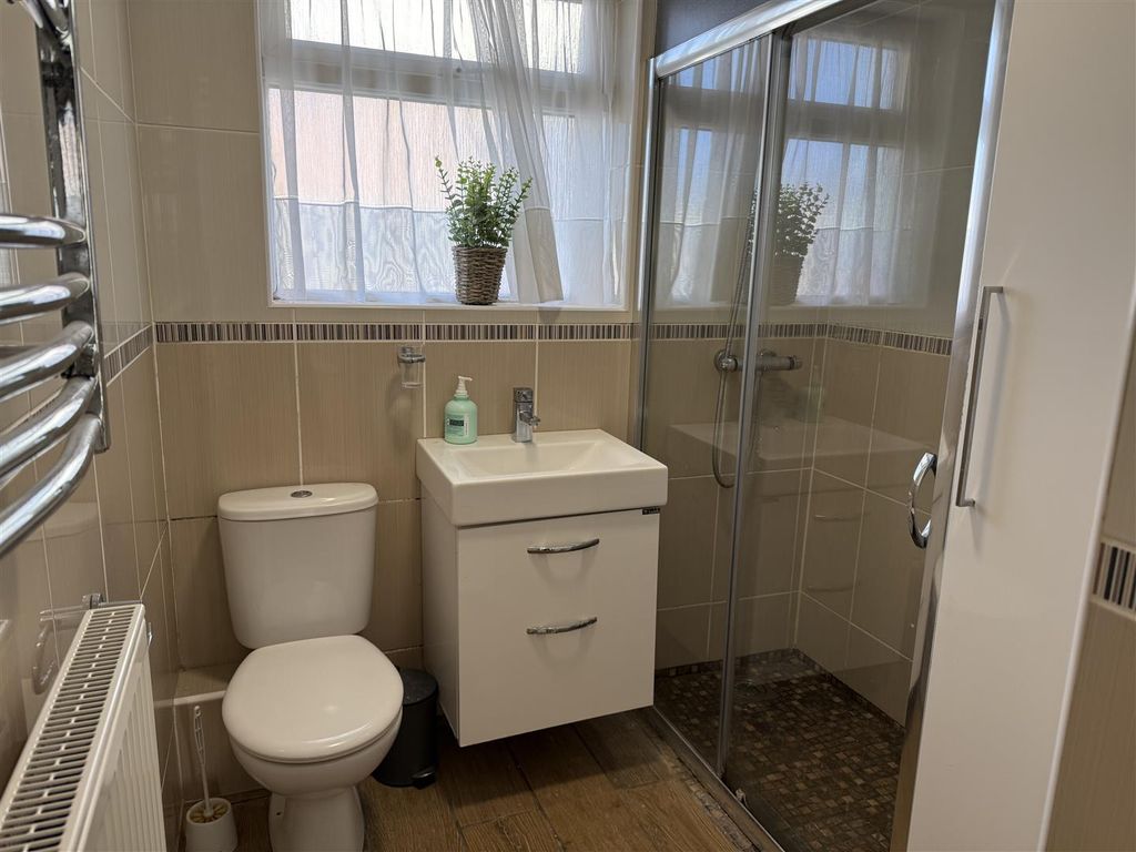 Property photo 3 of 7 Img_1752.Jpg