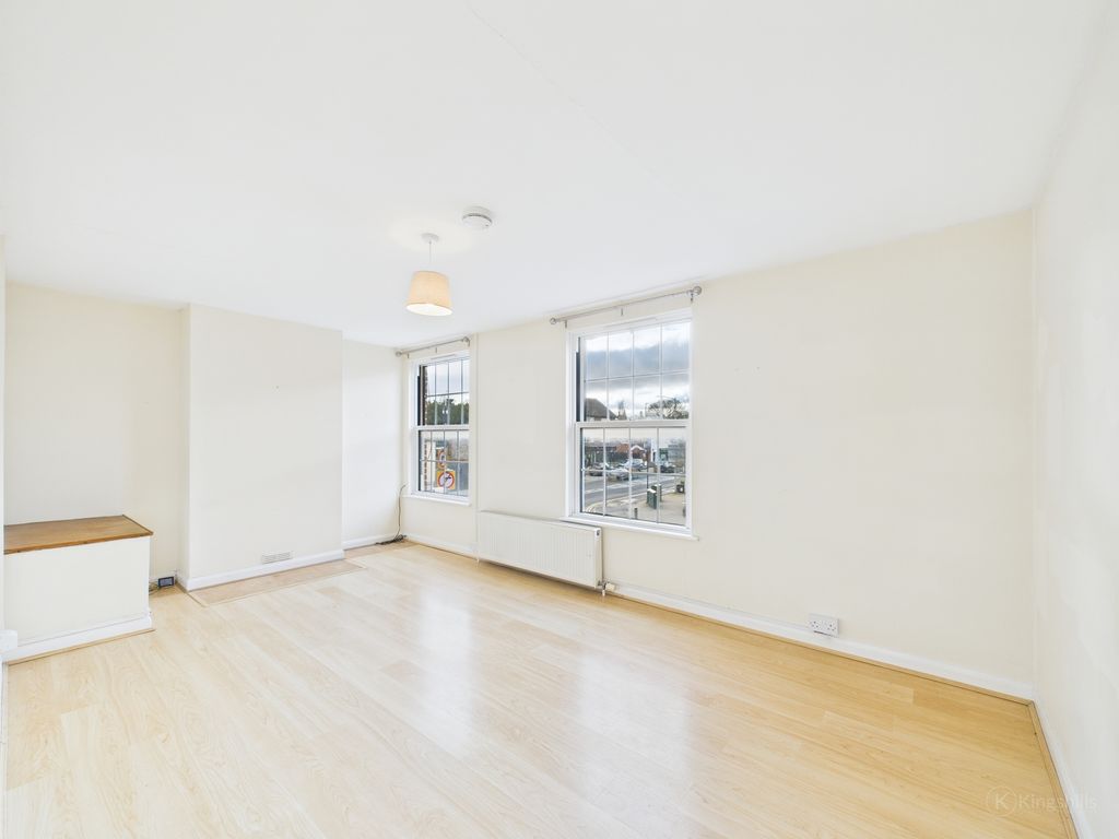 Property photo 2 of 8 Cam02136G0-Pr0493-Still001