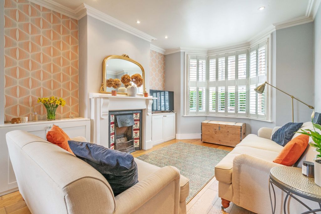 Property photo 2 of 15 Living Room