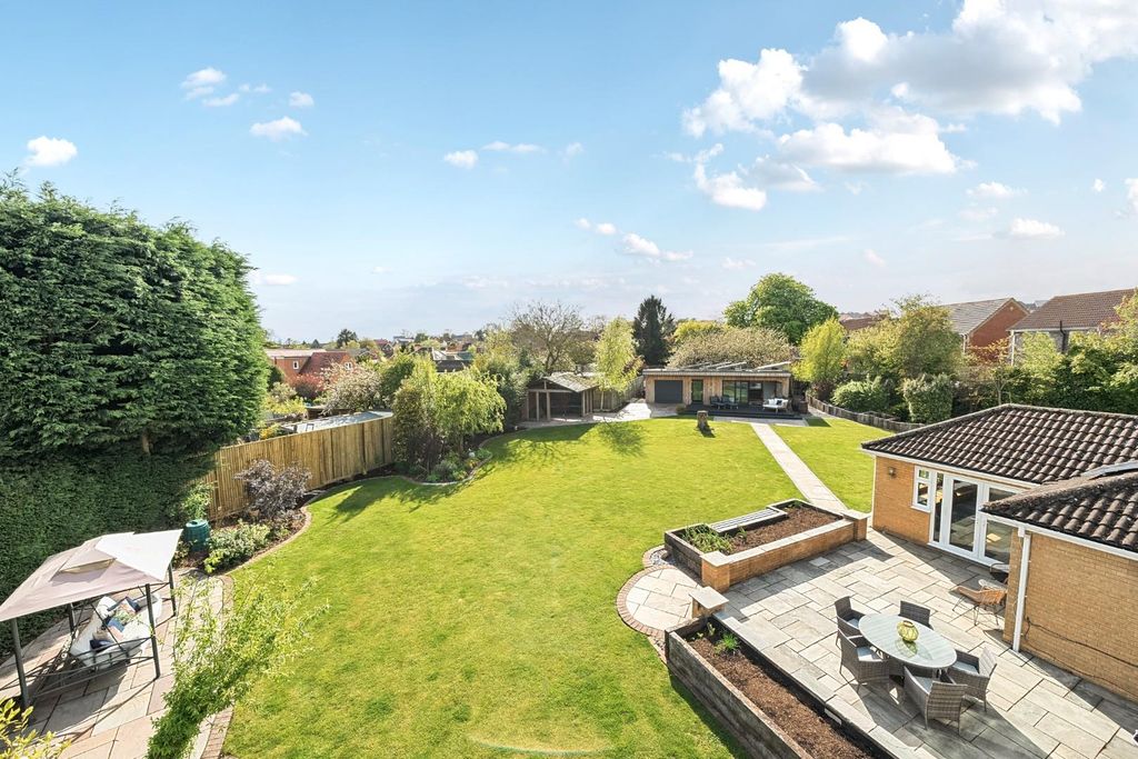 Property photo 2 of 23 2nd View Rear Garden.Jpg