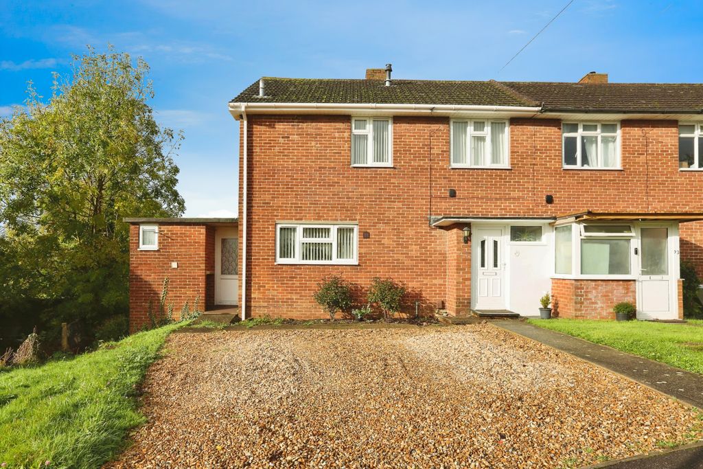 Property photo 1 of 15
