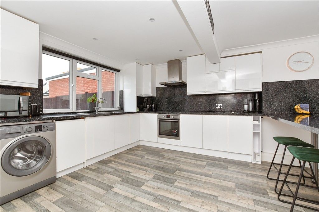 Property photo 1 of 16 Kitchen