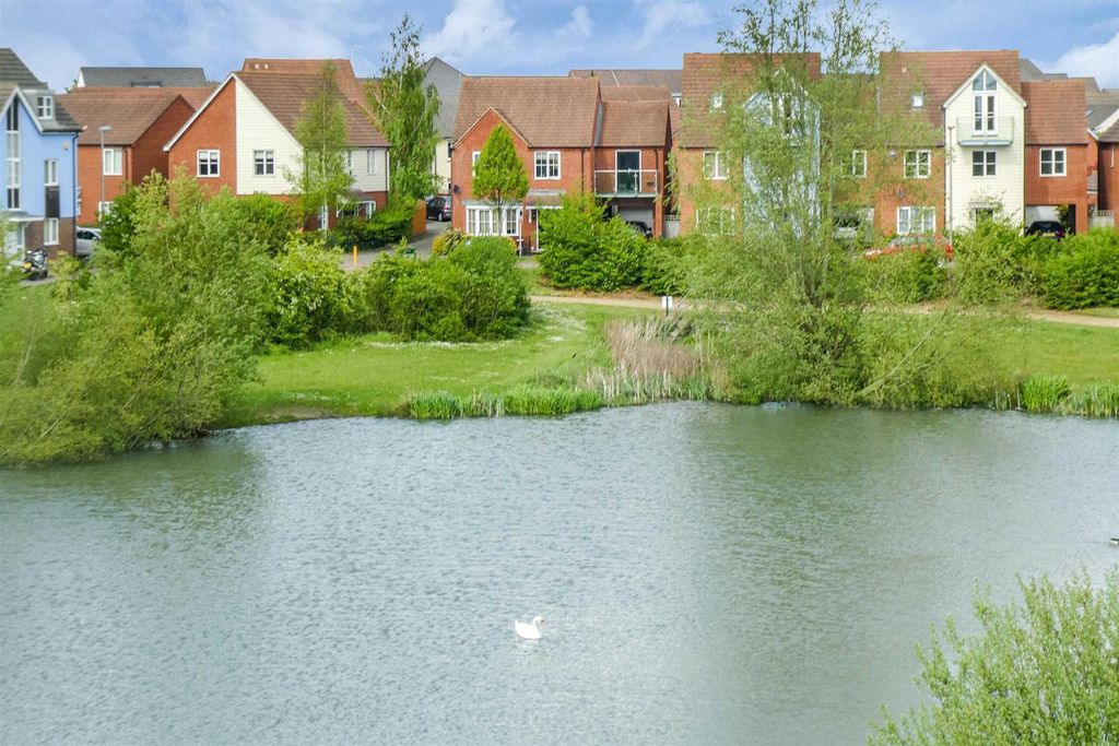 Property photo 1 of 24 6Har77.Jpg