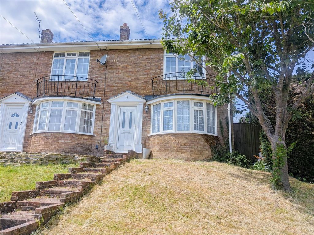 Property photo 1 of 24