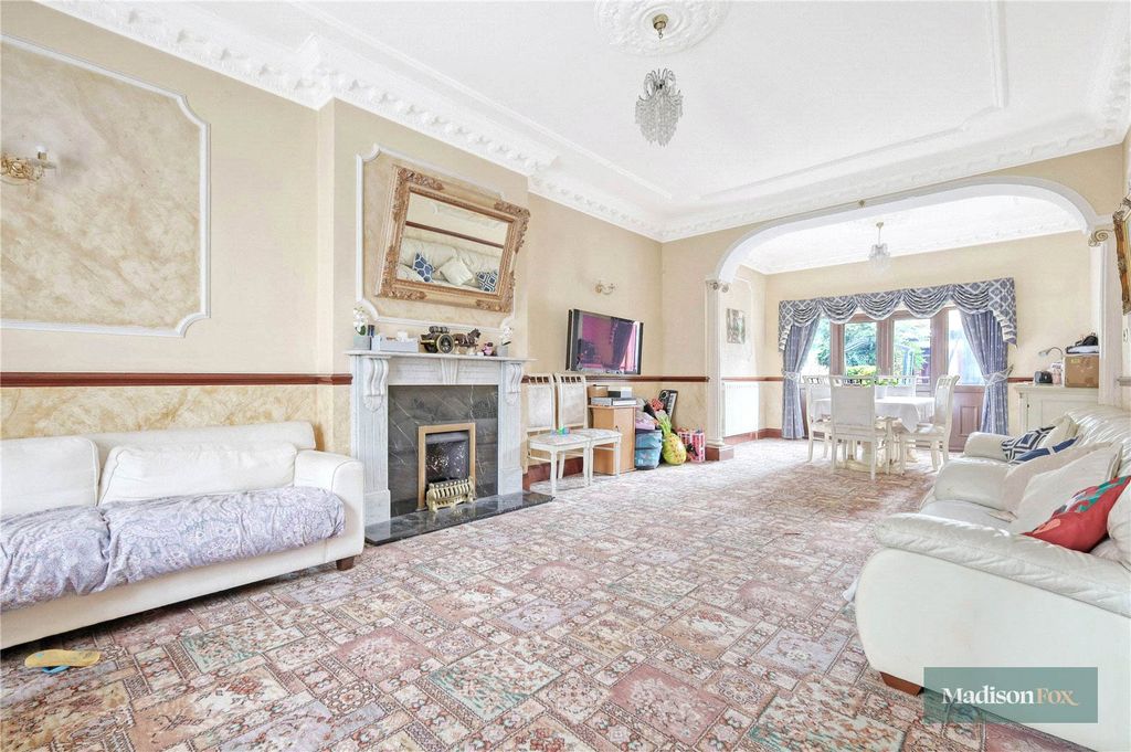 Property photo 2 of 31 Picture No. 88