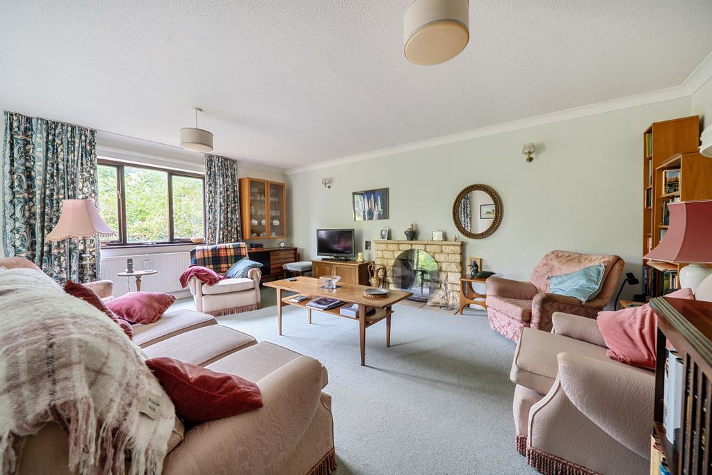 Property photo 3 of 22