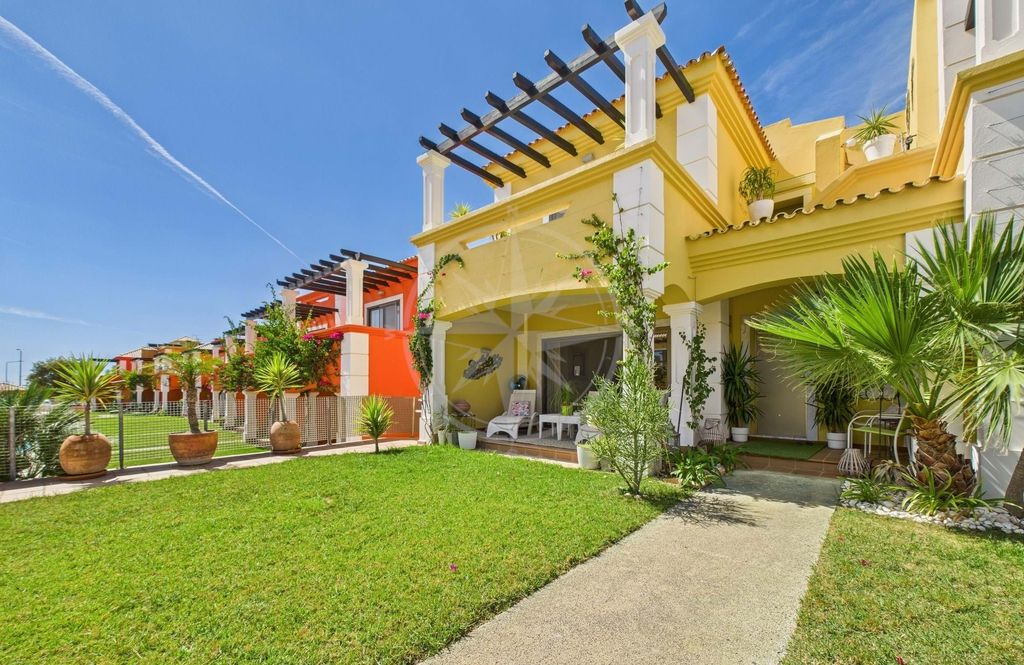 Property photo 1 of 24