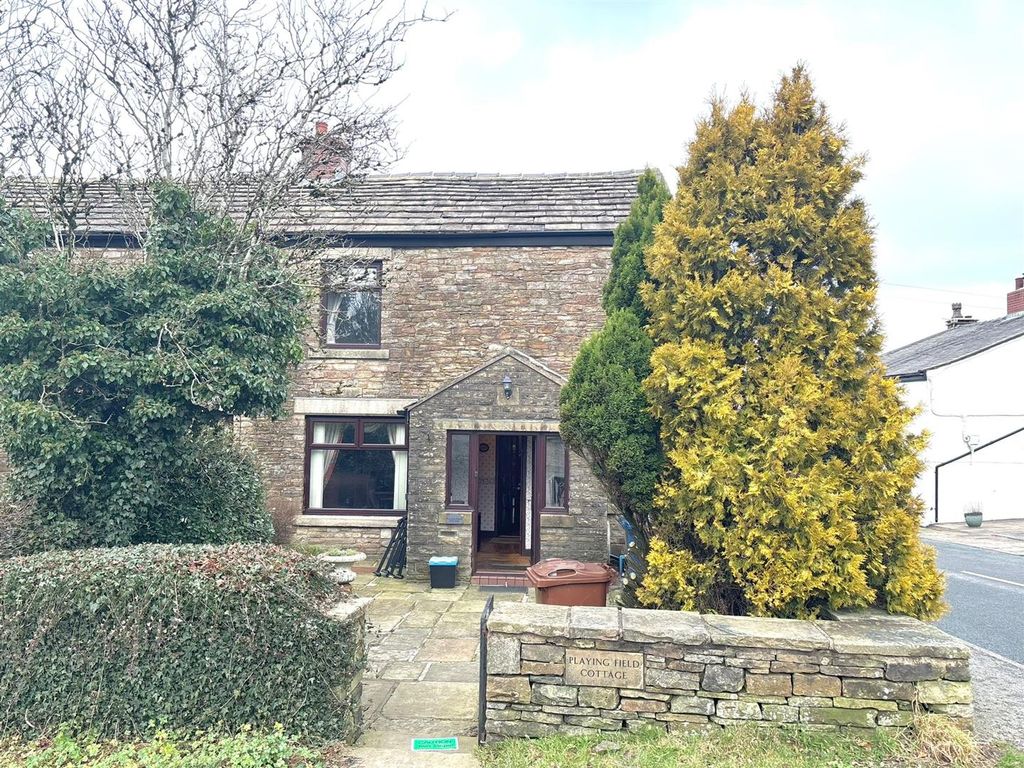 Property photo 3 of 27 Front 1