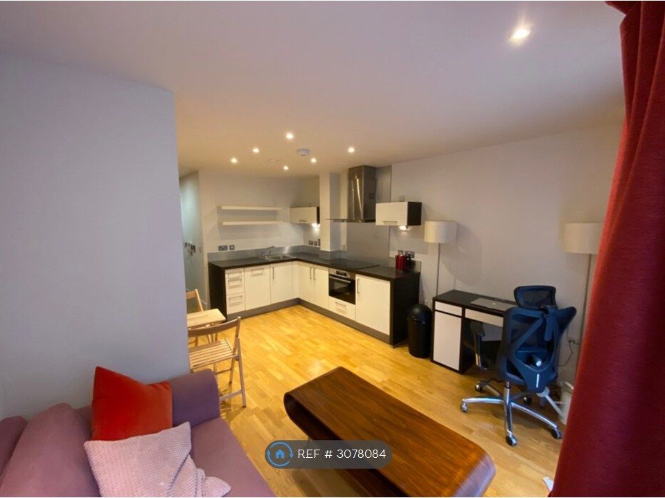 Property photo 2 of 14