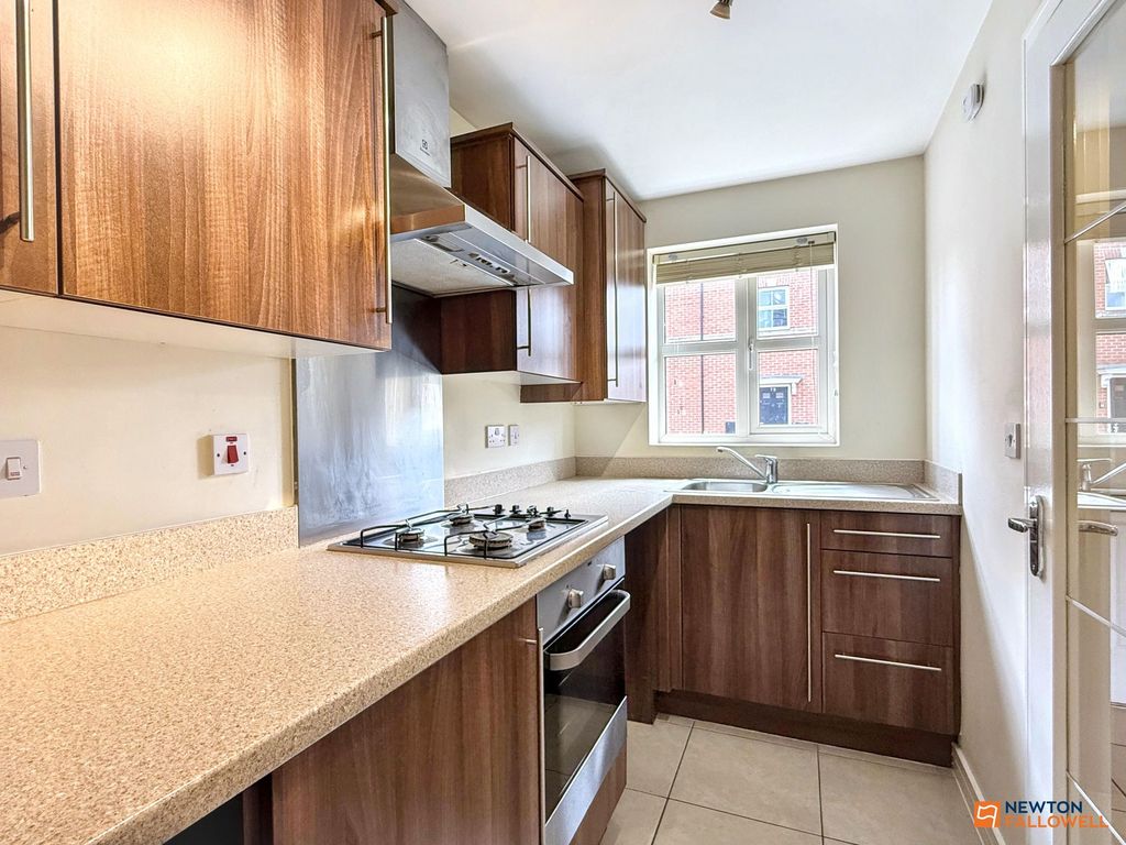Property photo 3 of 19