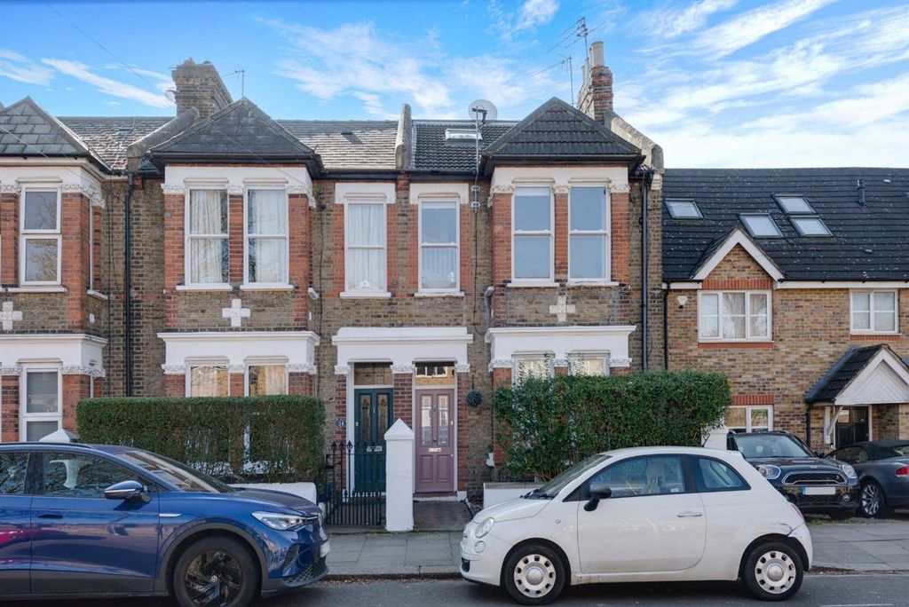 Property photo 1 of 8