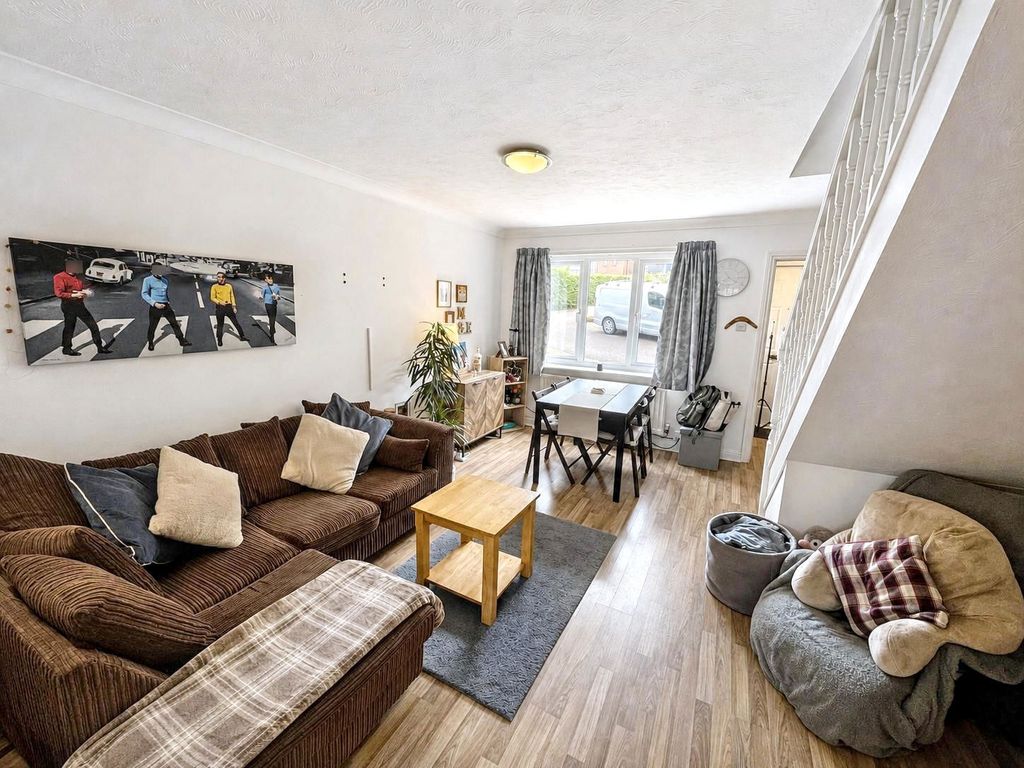 Property photo 3 of 14