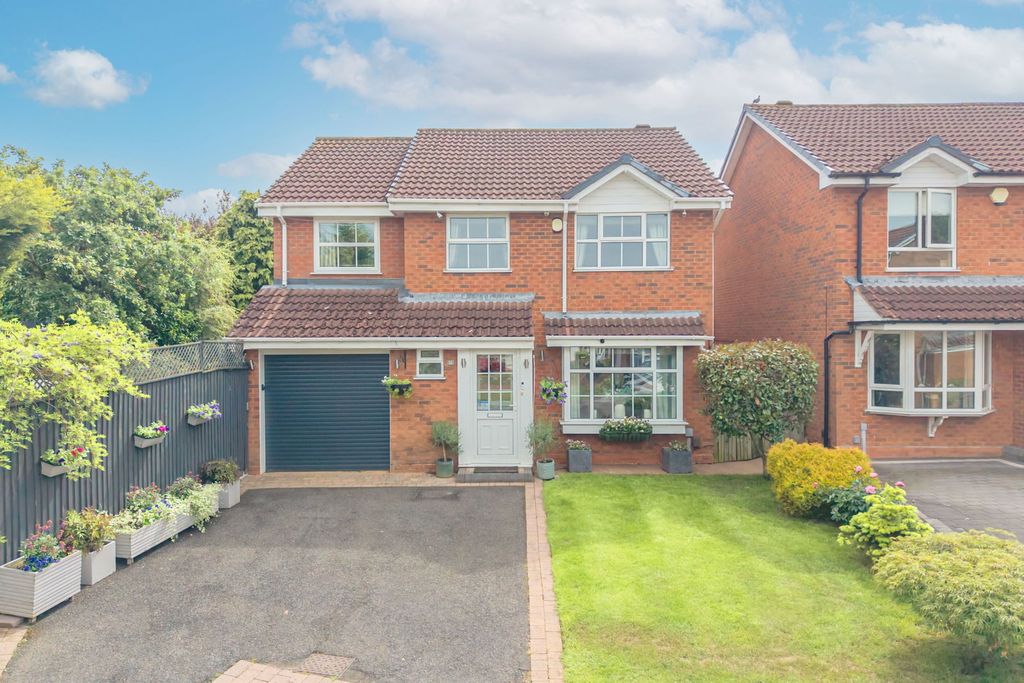 Property photo 1 of 46