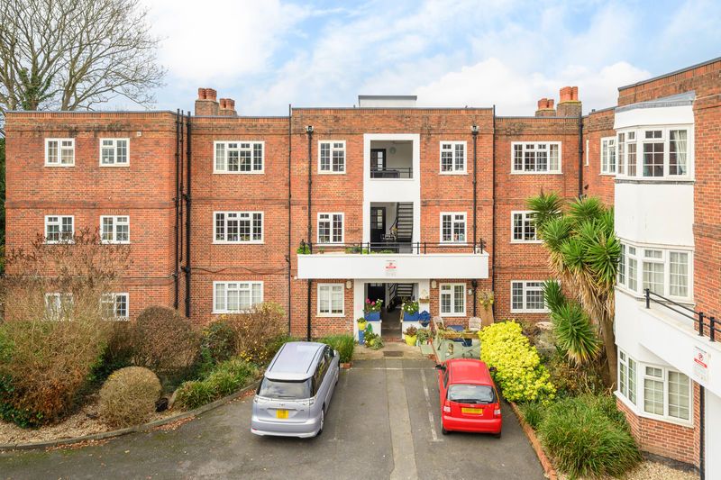 Property photo 1 of 6 Photo 6