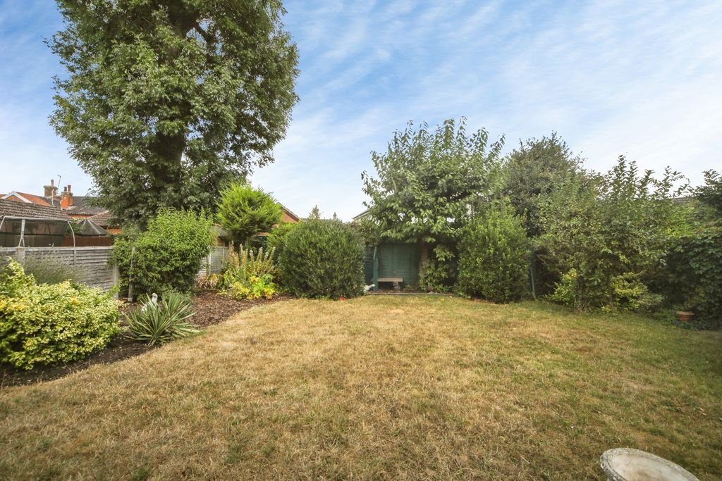 Property photo 2 of 17 Pbox-Img.Jpg