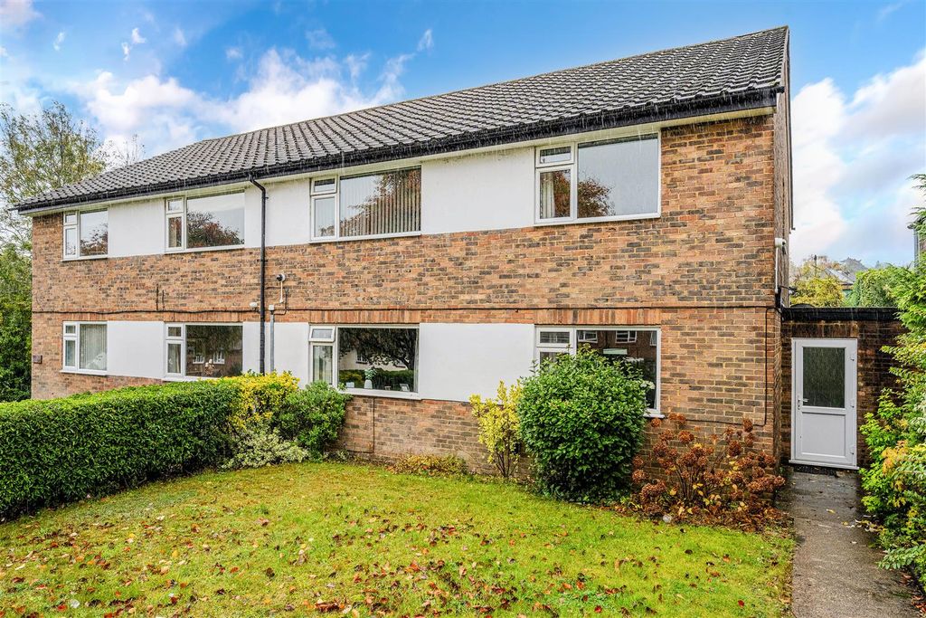 Property photo 1 of 16 Nork Way, 146 (4).Jpg