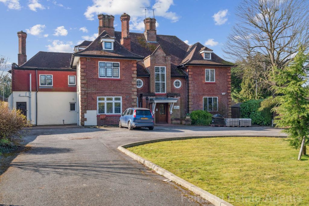 Property photo 1 of 13