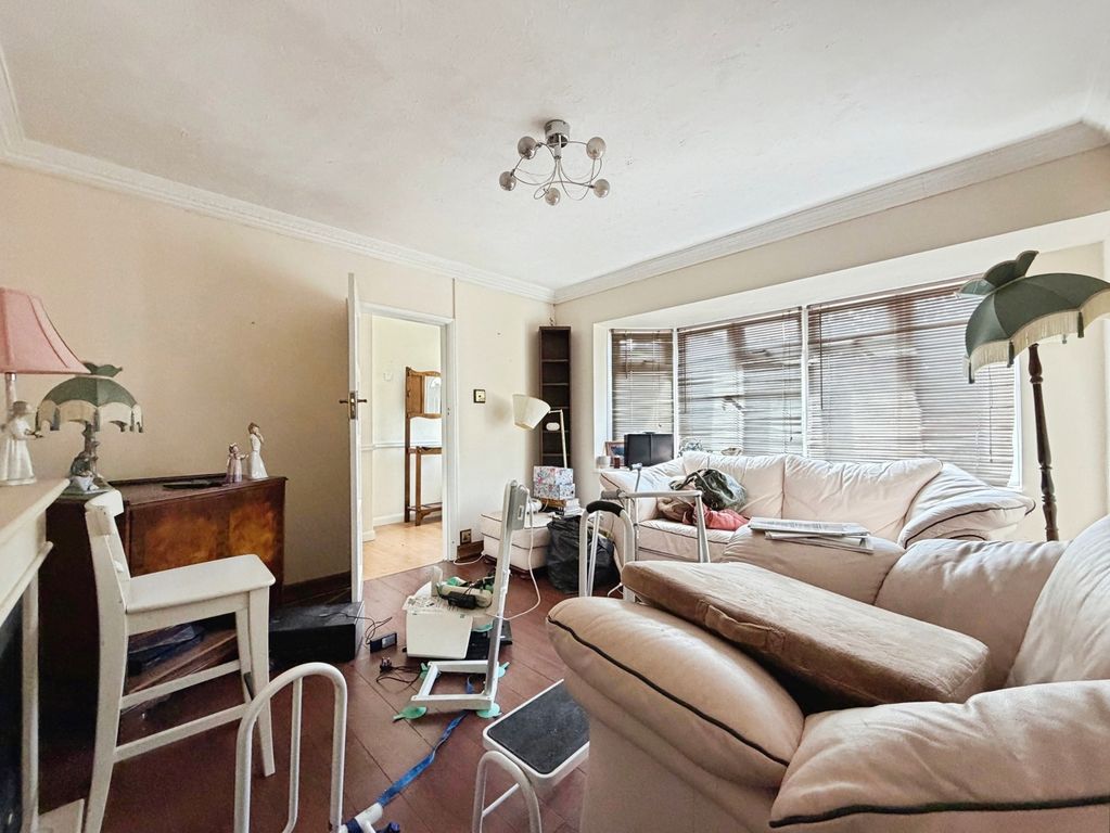 Property photo 2 of 8 Pbox-Img.Jpg