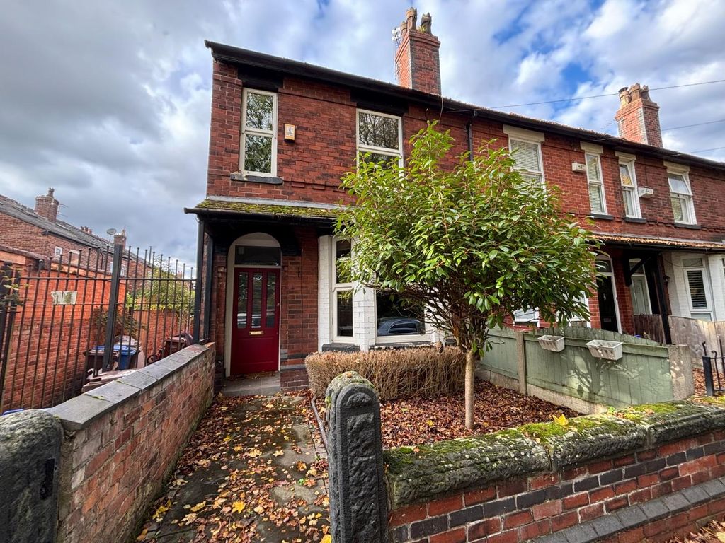 Property photo 1 of 11